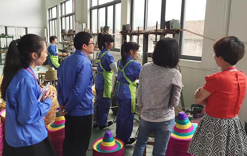 Taizhou Goldenway Craft & Hats Co.,Ltd.
